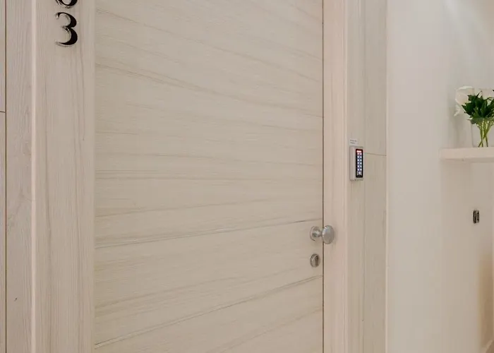 3 In Centro Con Vista Mare, Doccia Cromoterapia&netflix Gratuito