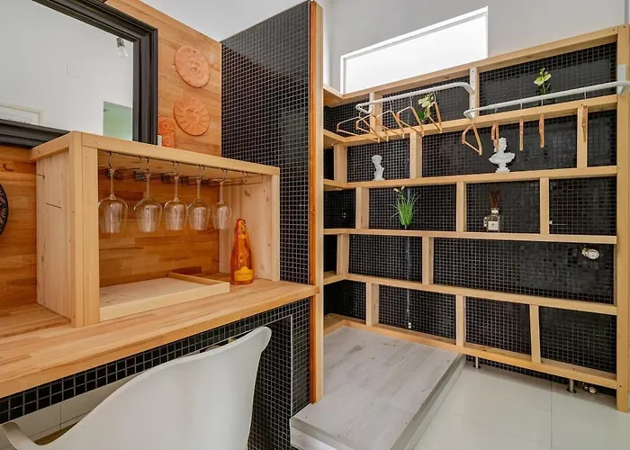 3 In Centro Con Vista Mare, Doccia Cromoterapia&netflix Gratuito * Pescara