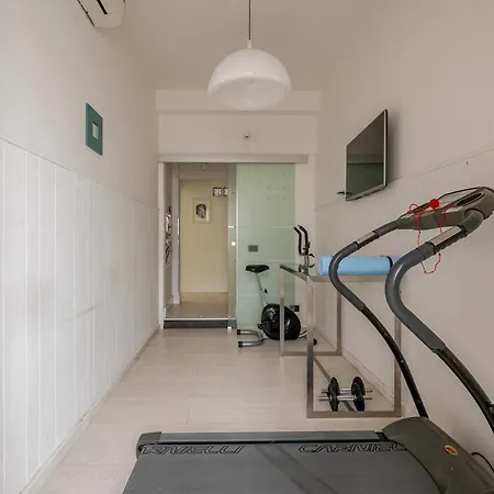 3 In Centro Citta Con Vista Mare, Doccia Cromoterapia & Netflix Gratuito *
