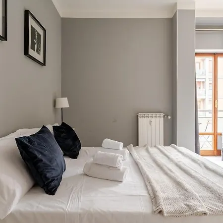 Appartement 3 In Centro Citta Con Vista Mare, Doccia Cromoterapia & Netflix Gratuito