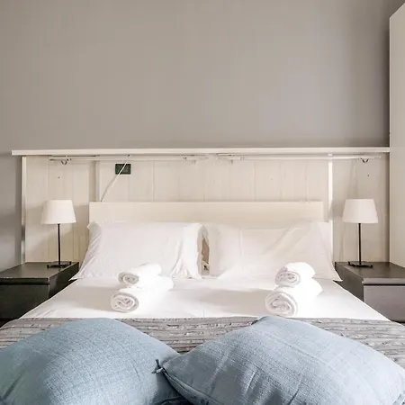 3 In Centro Citta Con Vista Mare, Doccia Cromoterapia & Netflix Gratuito * 佩斯卡拉