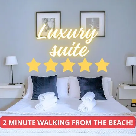 3 In Centro Citta Con Vista Mare, Doccia Cromoterapia & Netflix Gratuito