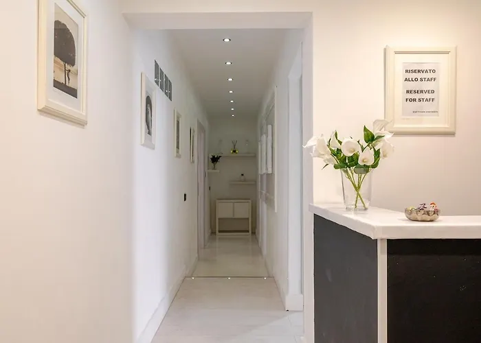 3 In Centro Citta Con Vista Mare, Doccia Cromoterapia & Netflix Gratuito * Pescara