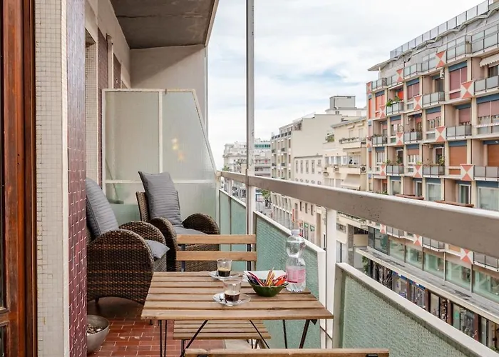 3 In Centro Citta Con Vista Mare, Doccia Cromoterapia & Netflix Gratuito Daire